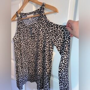 Michael Kors Leopard Print Cold Shoulder Long Sleeve Top Women’s Size L Shirt